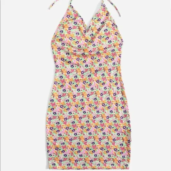 princess polly baby blue dress Soleia Vacation Blue & White Floral Print V-Neck Waist Hollow Backless  A-Line Dress,Pastel Dresses For Women main image 0